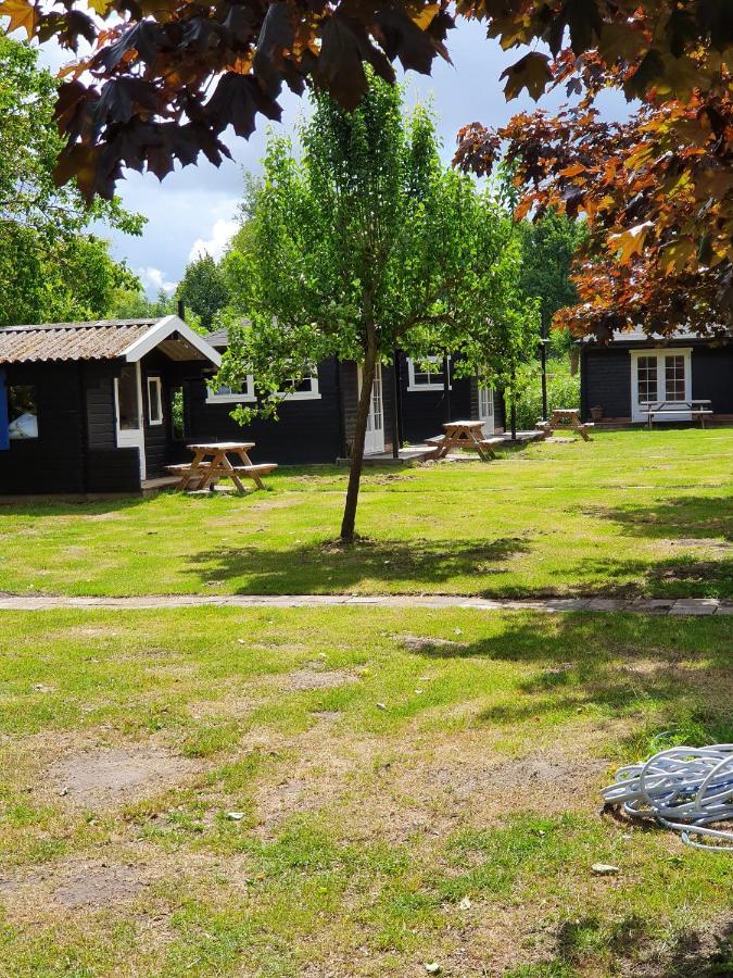 Camping De Oude Rijn Ter Aar Bagian luar foto