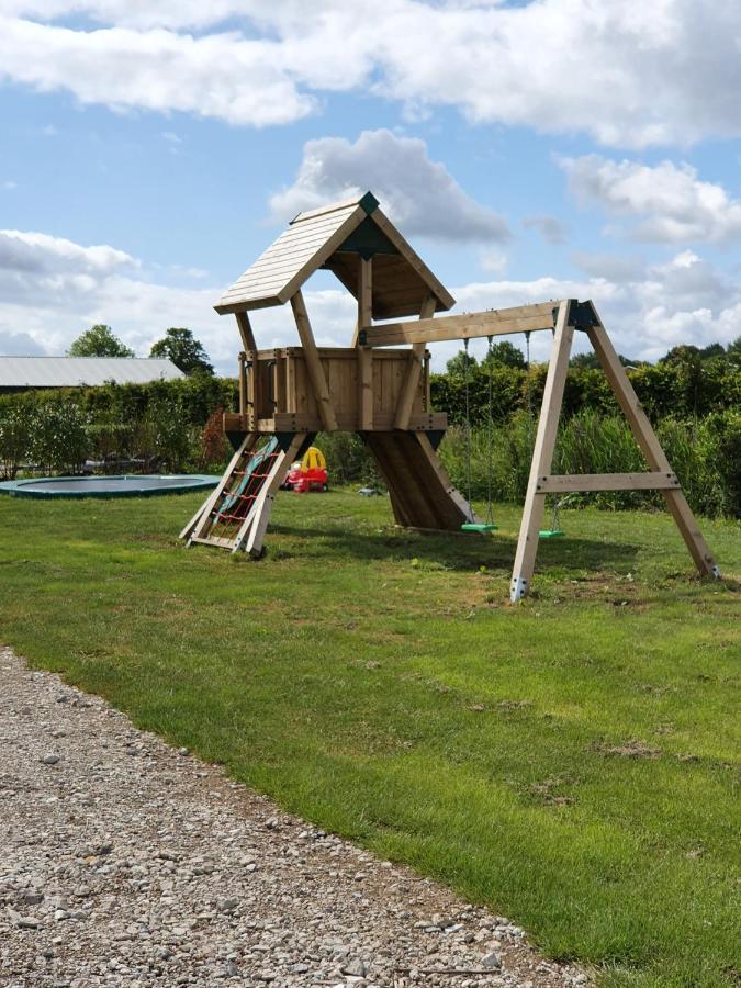 Camping De Oude Rijn Ter Aar Bagian luar foto